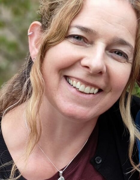 Head shot photograph of Councillor Nikki Harvey